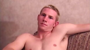 Some good homemade masturbation gay porn with a blond