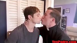 YesPadre.com - I kissed the priest and he liked it